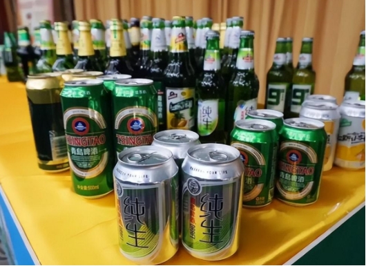 过期的啤酒喝了会变傻吗,过期的啤酒千万不要扔了