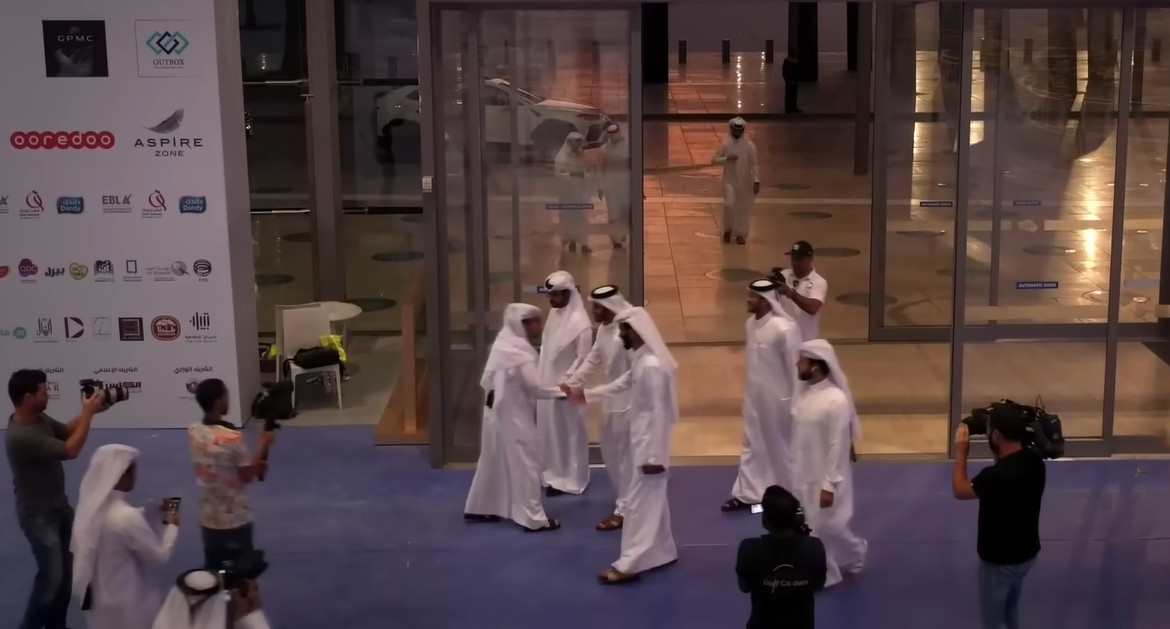 卡塔尔做什么能赚钱,卡塔尔世界杯赚钱了吗