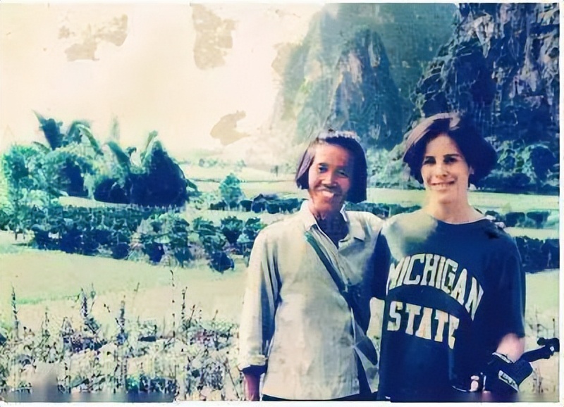 谢谢会说11门外语的阿婆，治愈了我的焦虑症