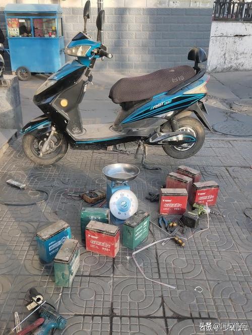 石墨烯电池电动车更换电池多少钱,换电动车石墨烯电池一般要多少钱