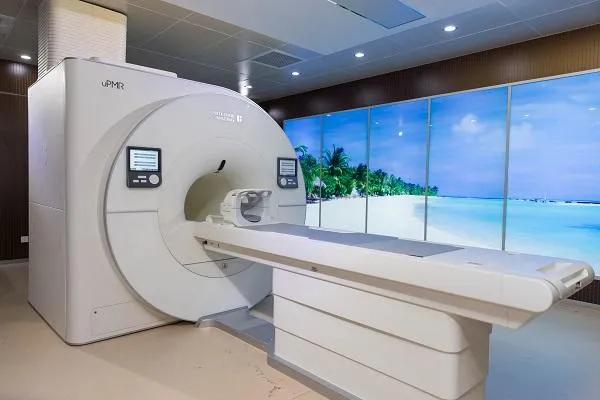 深圳迈瑞好还是华星光电好呢,深圳迈瑞医疗和鹏瑞集团