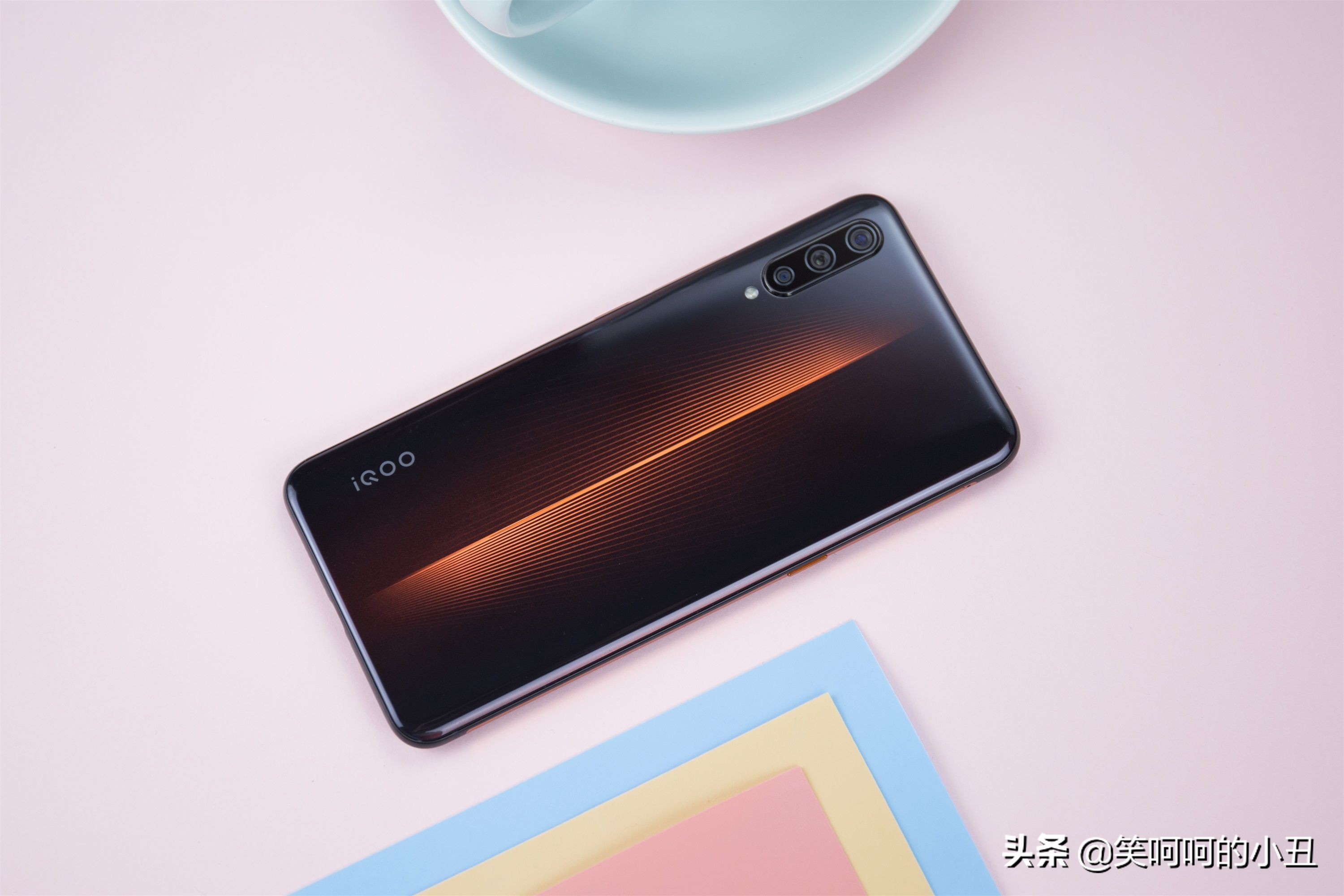 买哪个手机性价比高1000-2000,买手机性价比最高推荐