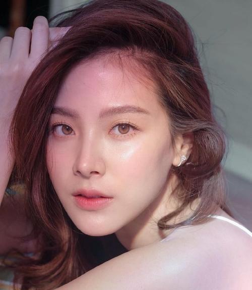 哪些明星因为整容把脸整坏了,整容失败这些女星的脸不忍直视