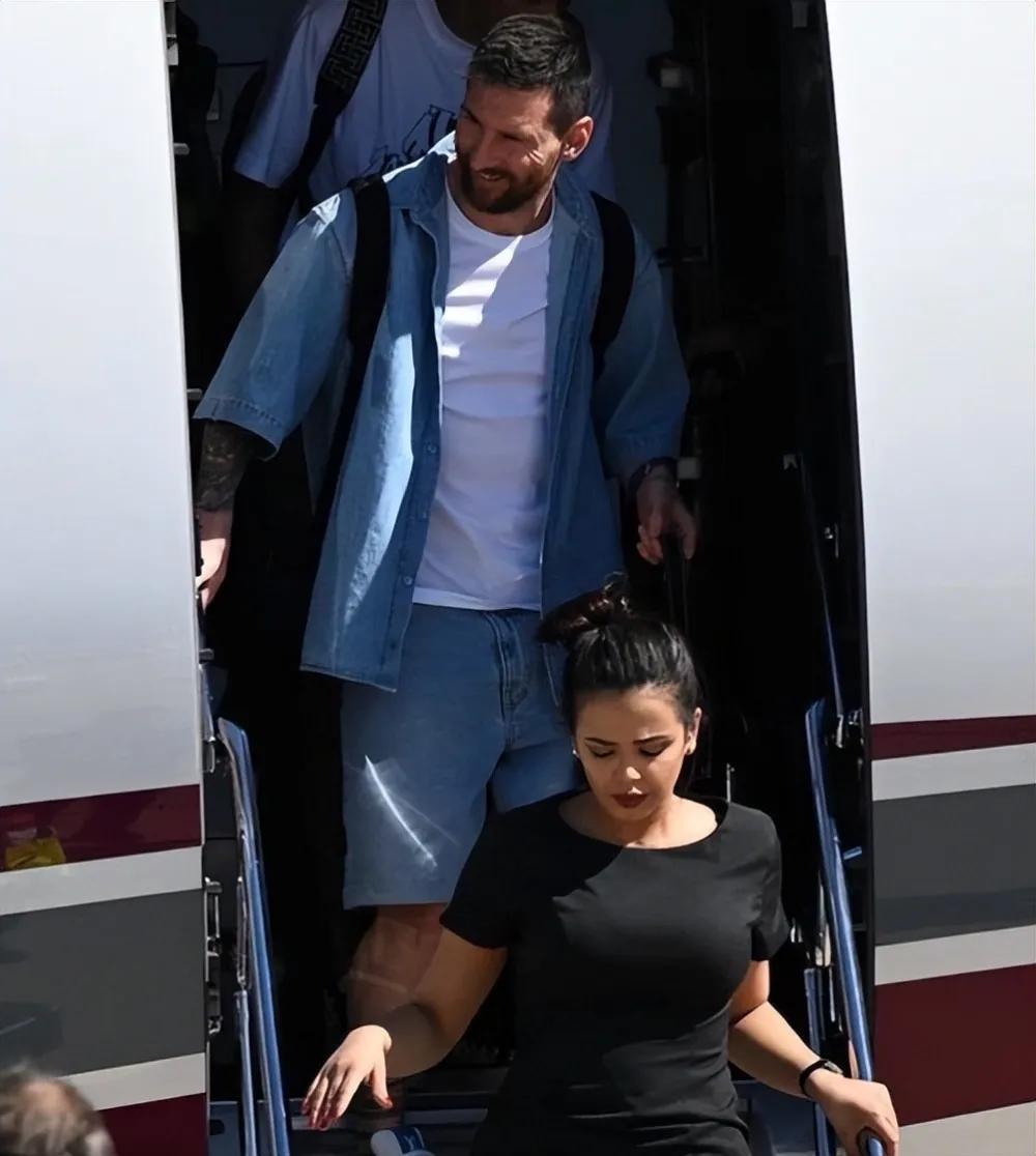 梅西带你回家,梅西呀原名