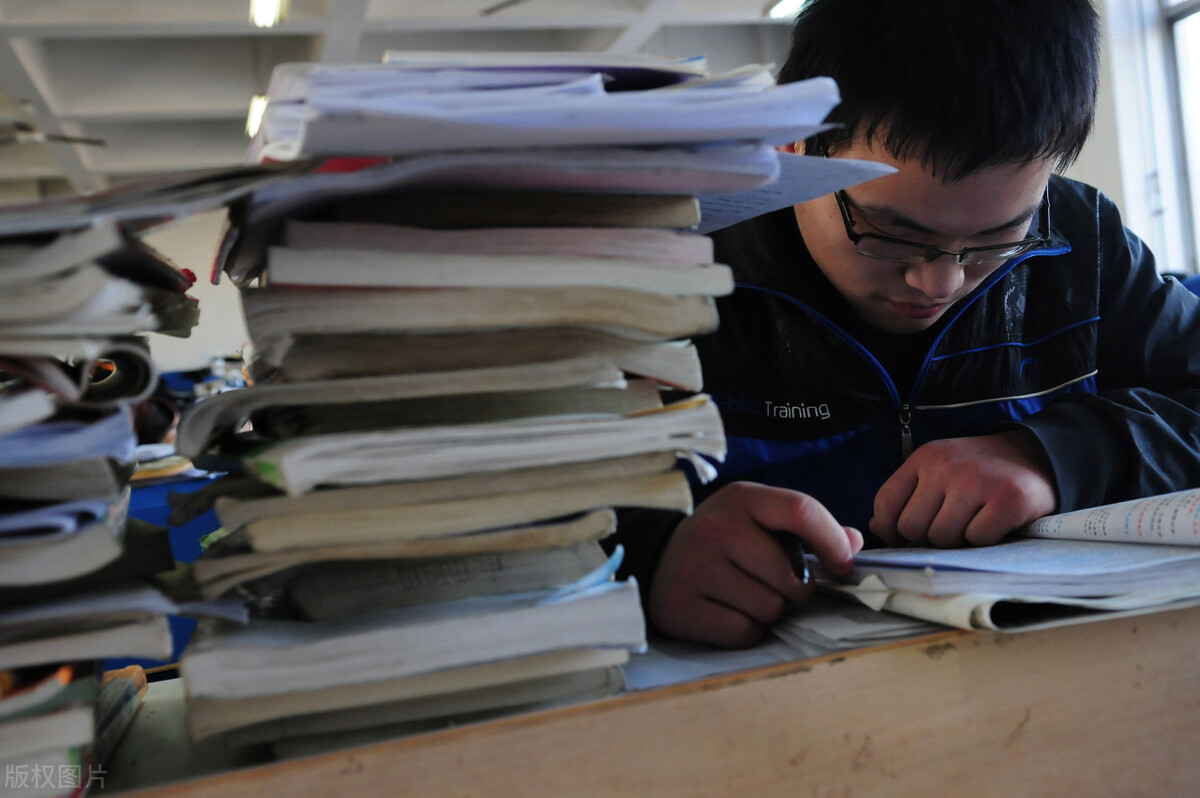 上海财经大学：财经类名牌院校，2021年考研复试线汇总，复试参考