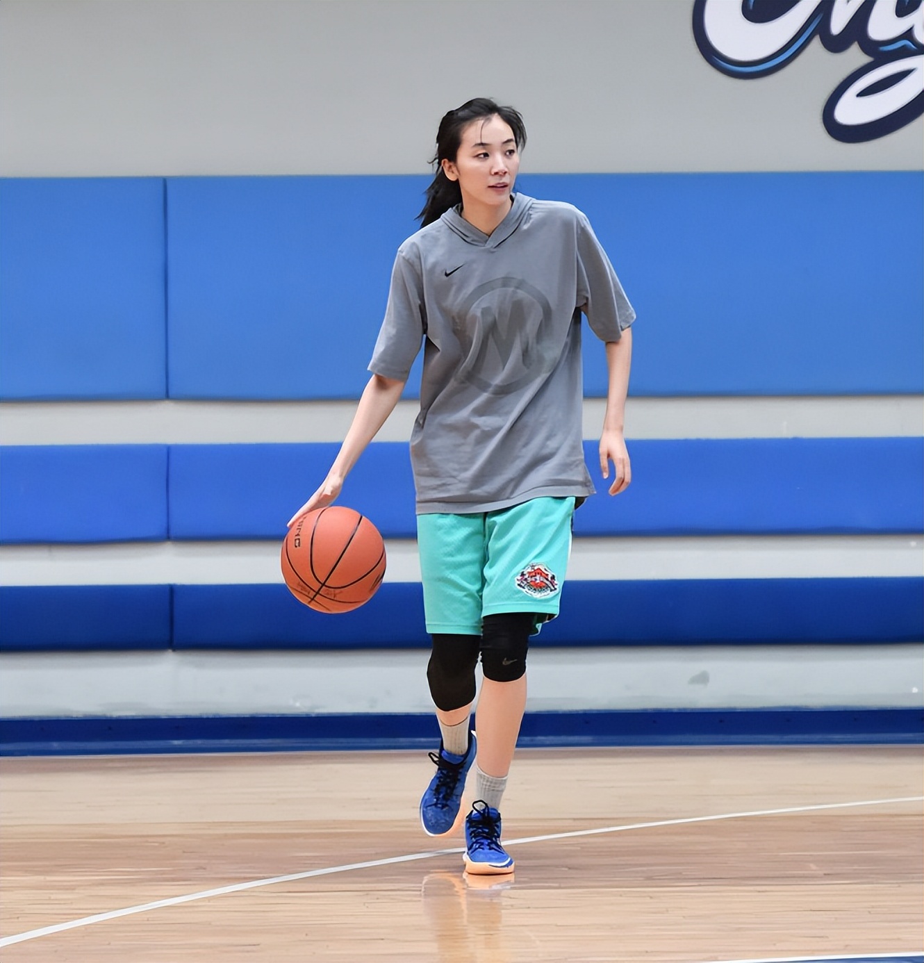 中国女篮颜值担当赵爽,赵爽伤病