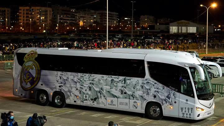 欧洲足球更衣室,欧洲足球大巴车品牌