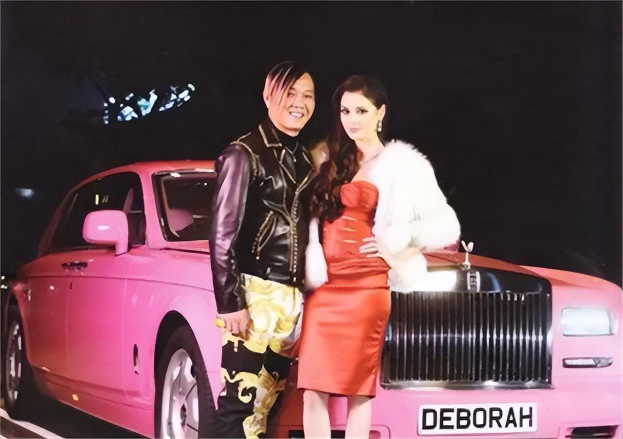 1983赌王别墅的劳斯莱斯,澳门新一代赌王30台劳斯莱斯