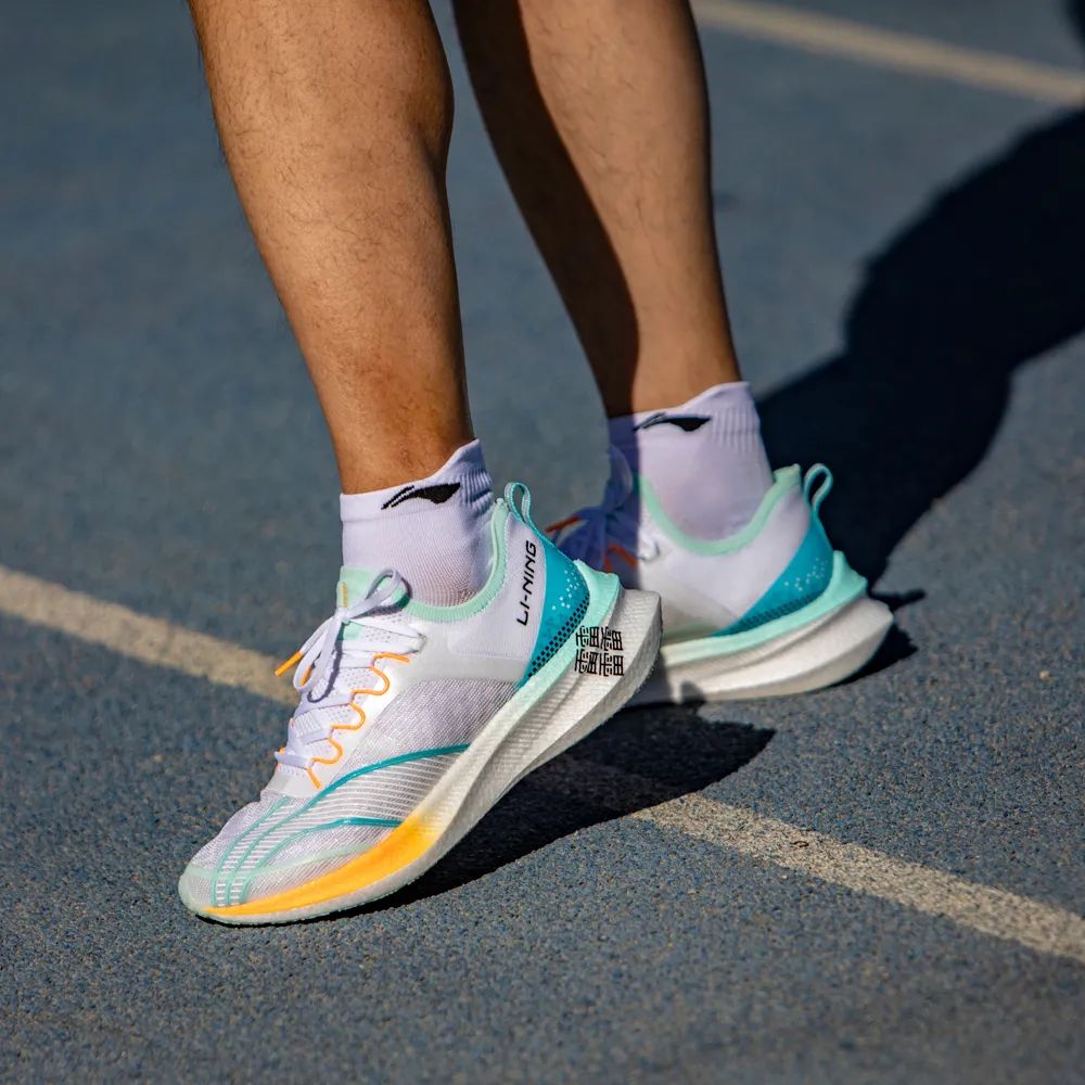 李宁飞电3.0challenger鞋面会破吗,李宁鞋面耐磨鞋子