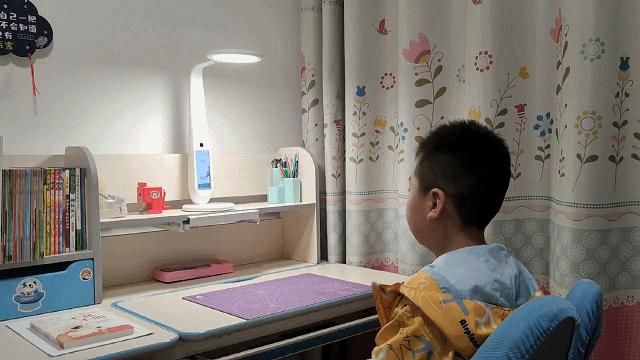 培养好习惯提高学习效率,网易有道智能护眼学习台灯