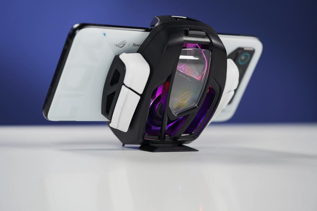 rog7游戏手机和rog7pro购买建议,rog手机和苹果7哪个更值得购买