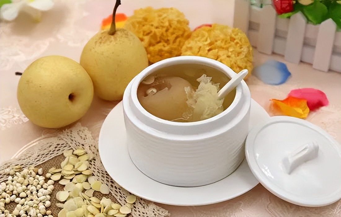 咽炎咳嗽和冠状病毒感染咳嗽,喉咙发痒咳嗽是不是新型冠状病毒