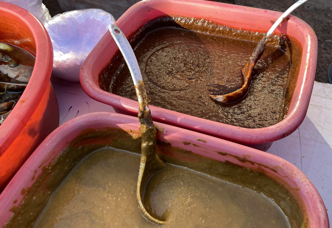 带大家看看东北早市物价多便宜,看东北早市物价冬天囤菜