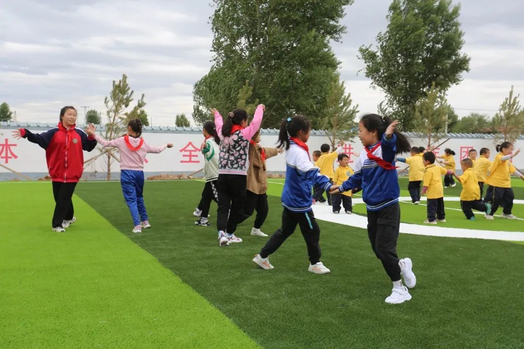 乡村少年足球大梦想,乡村小伙足球