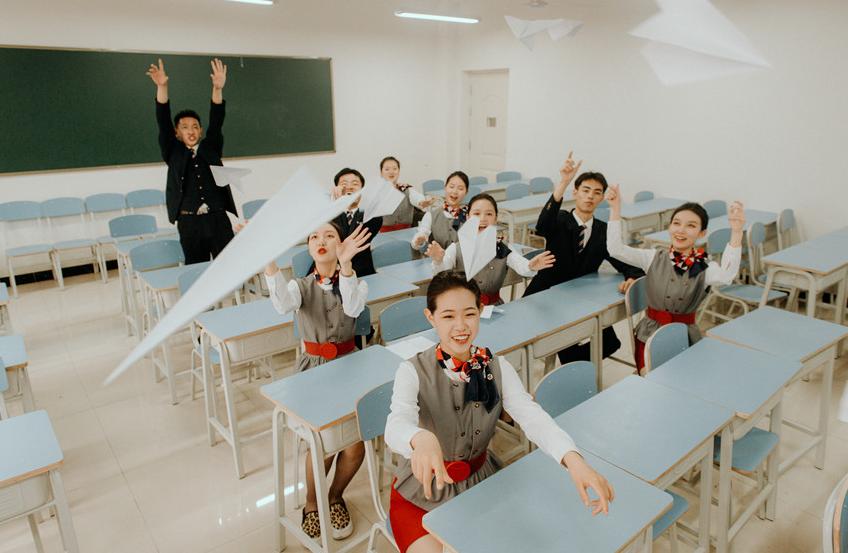 四川西南航空职业学院是什么风格,四川西南航空职业学院校园风采