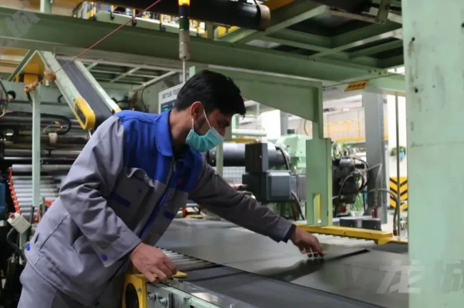 鍙戝睍杞儙,娴┈杞儙娴峰鐢熶骇鍩哄湴