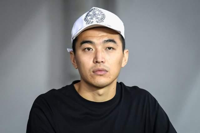 冯潇霆希望外界理智批评,冯潇霆回应亚洲杯