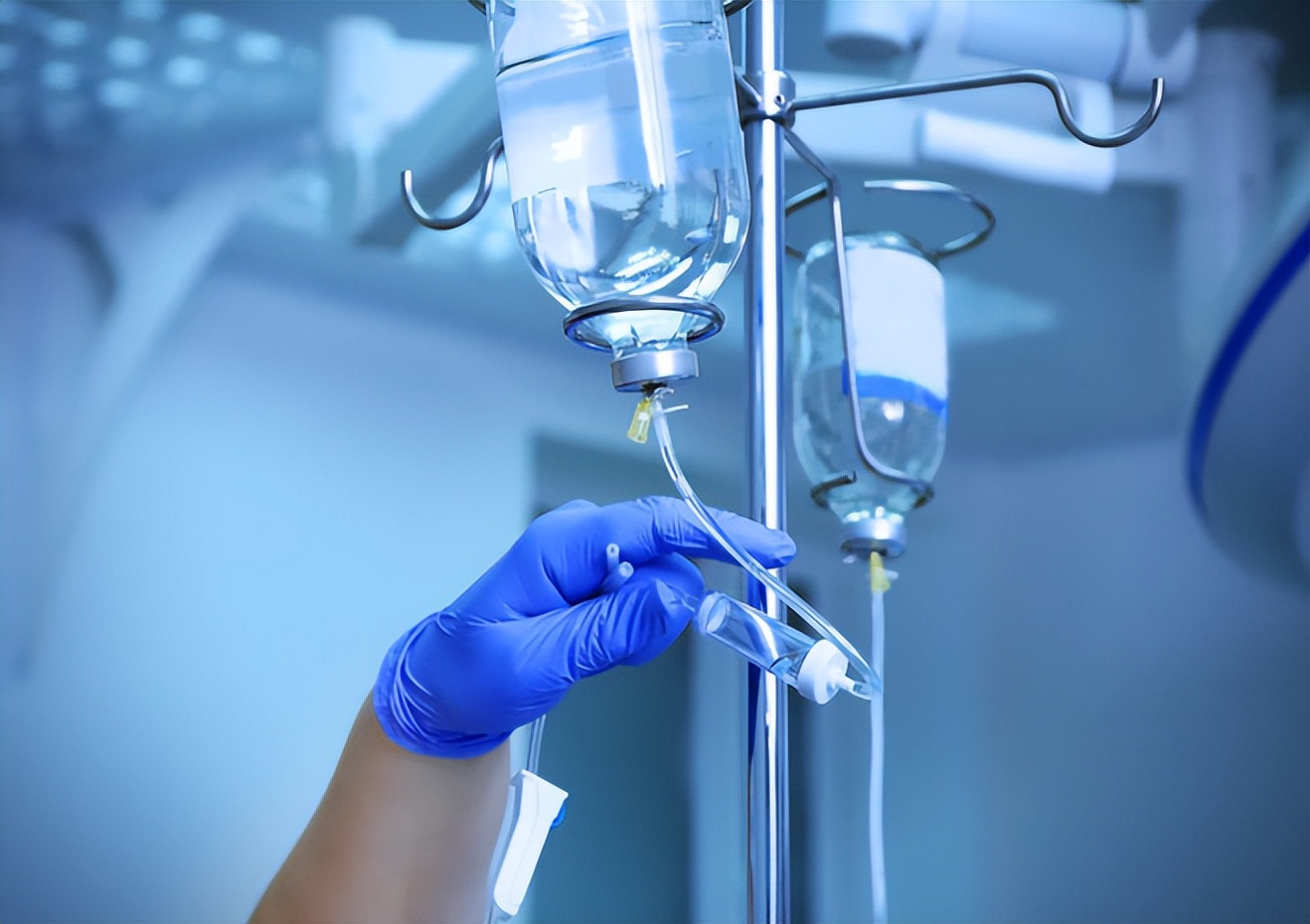 47岁子宫内膜息肉恶变率高吗,子宫内膜息肉一定会恶变吗