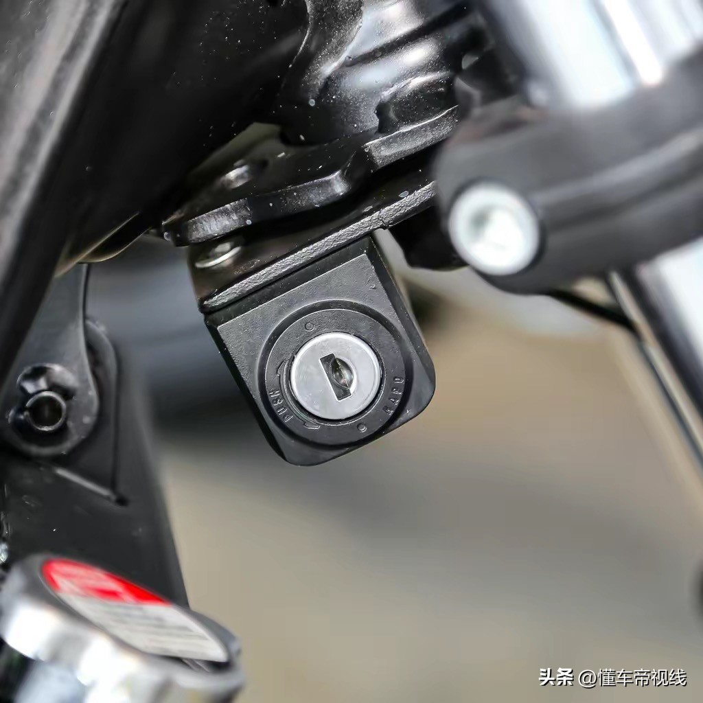 cm500和川崎小火神哪个可靠性更好,川崎小火神650和本田cm500哪个好