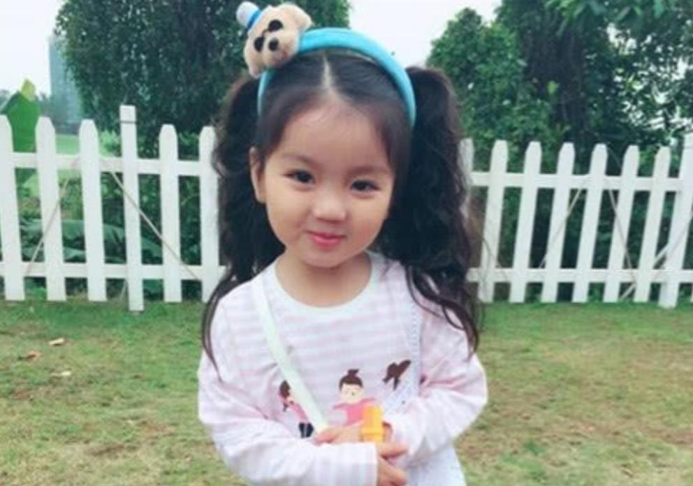 阿拉蕾长大后的样子9岁,阿拉蕾可爱萌娃