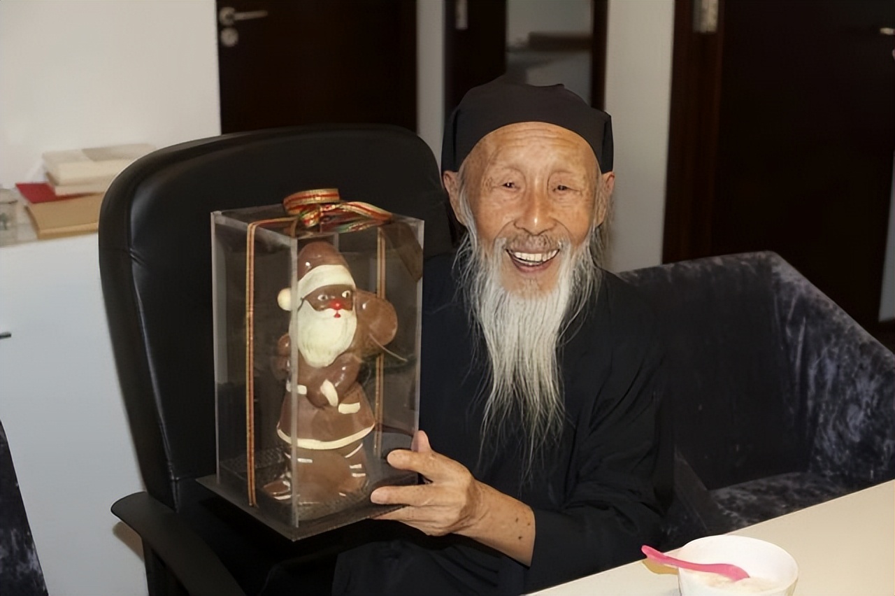 徐文兵黄帝内经四色版购买,徐文兵四色版黄帝内经有什么特点