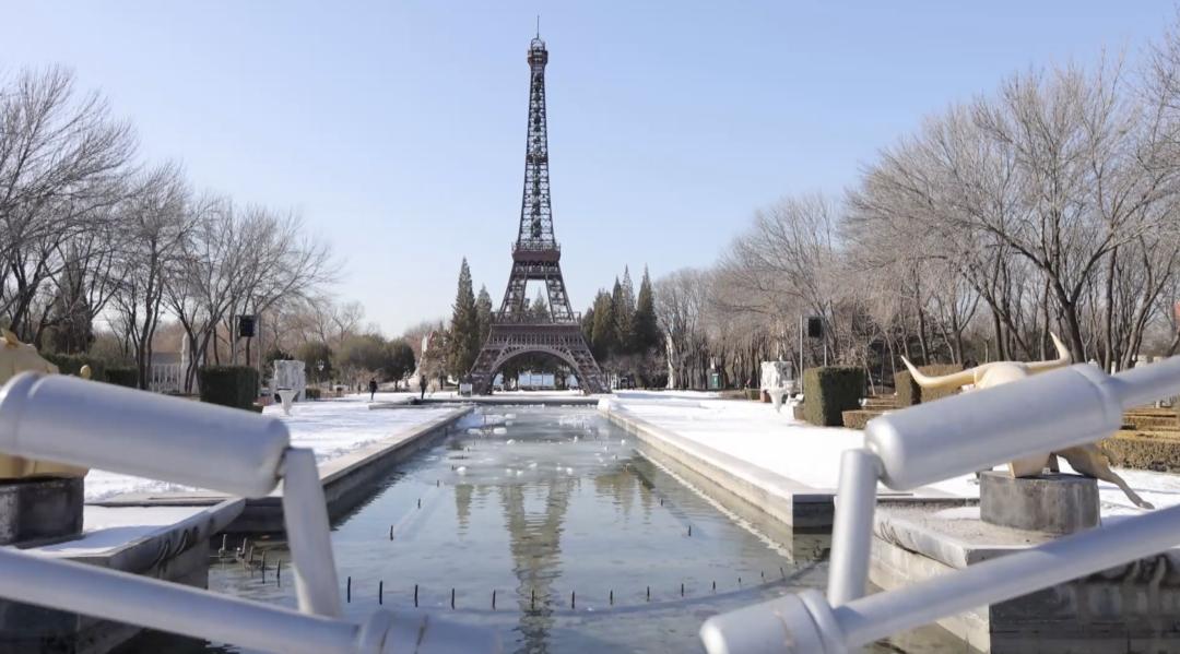 滑冰玩雪,滑冰场旅游