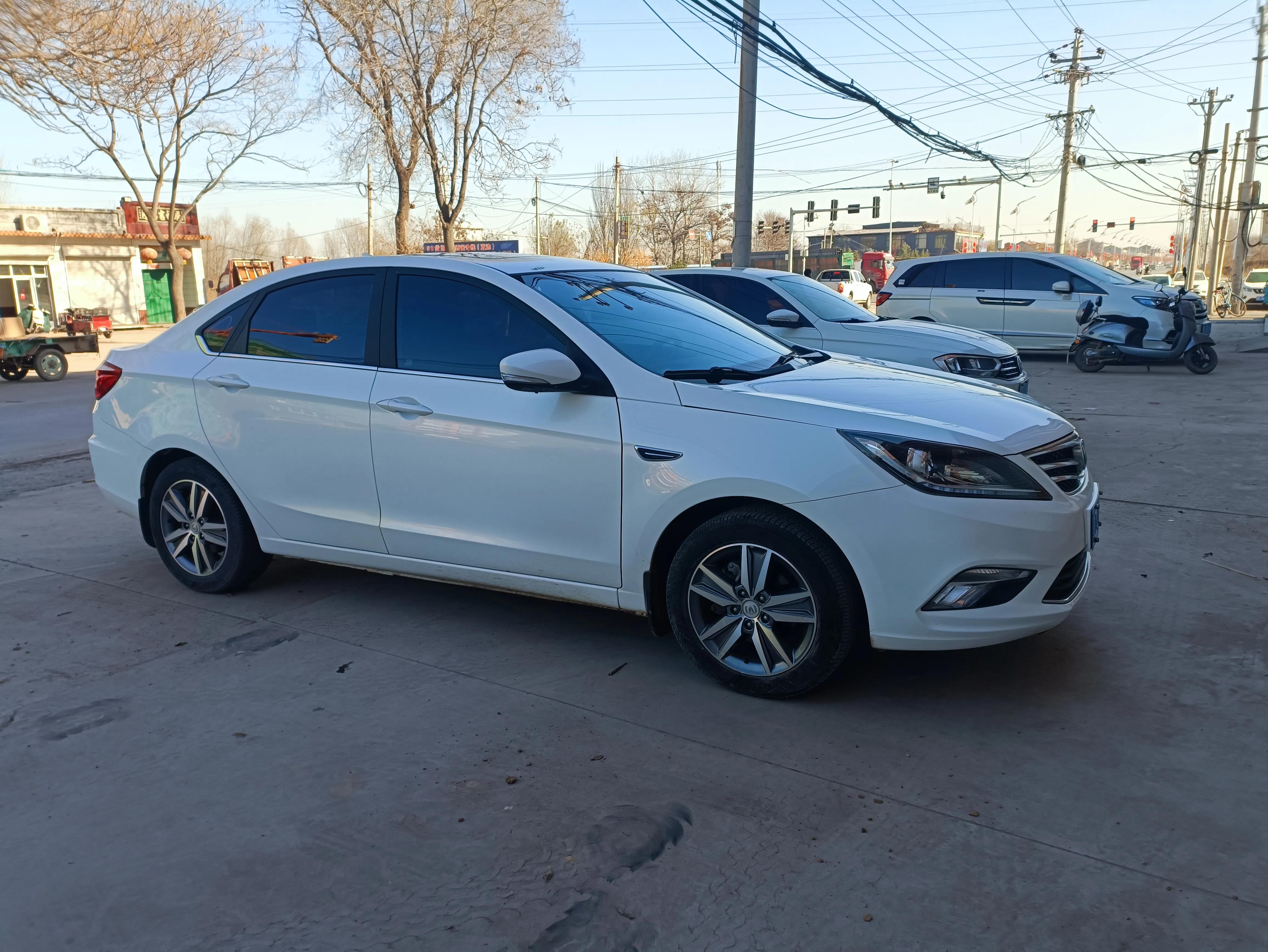 16款长安逸动xt挡杆螺丝,16款逸动原车导航升级