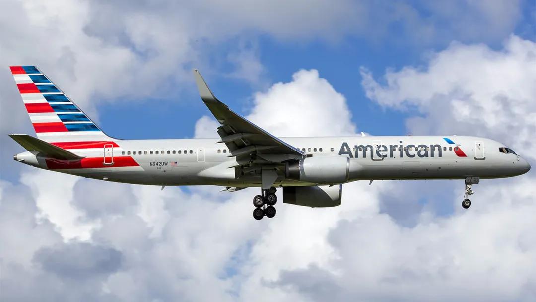 被航空公司买下的波音747,波音747被包装成豪华客机