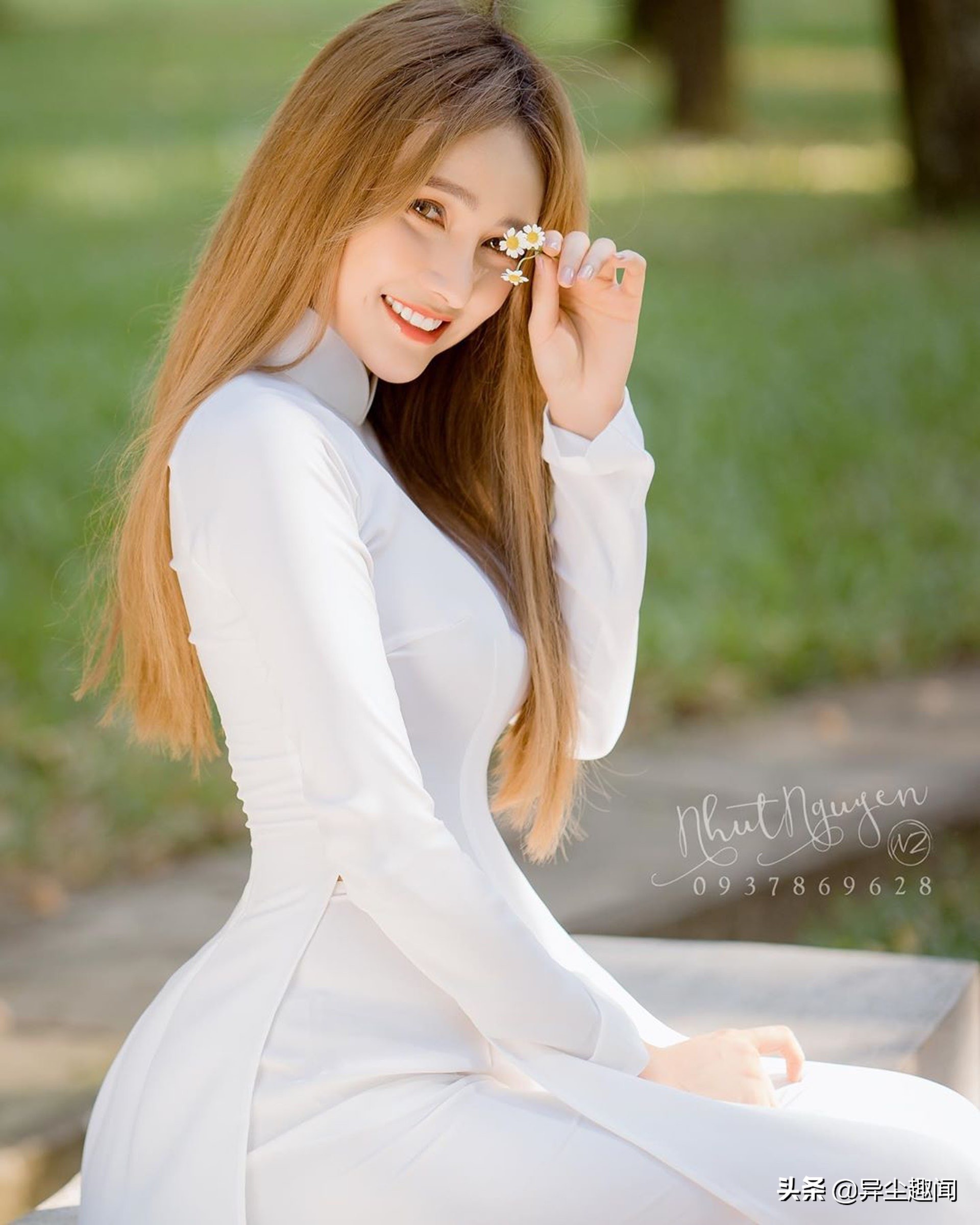 美到忘记看比赛！球场边越南的笑颜美女甜美爆红