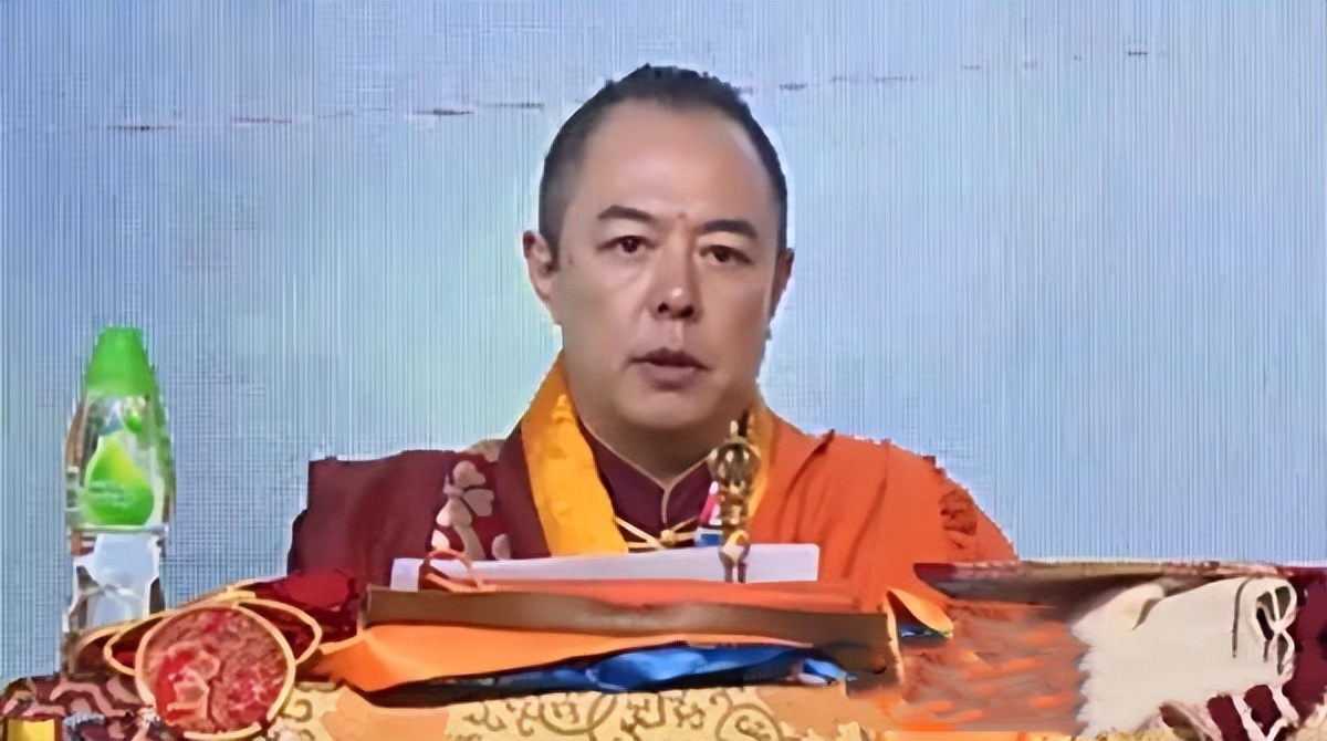 张铁林在英国靠什么生活,英国人张铁林现状