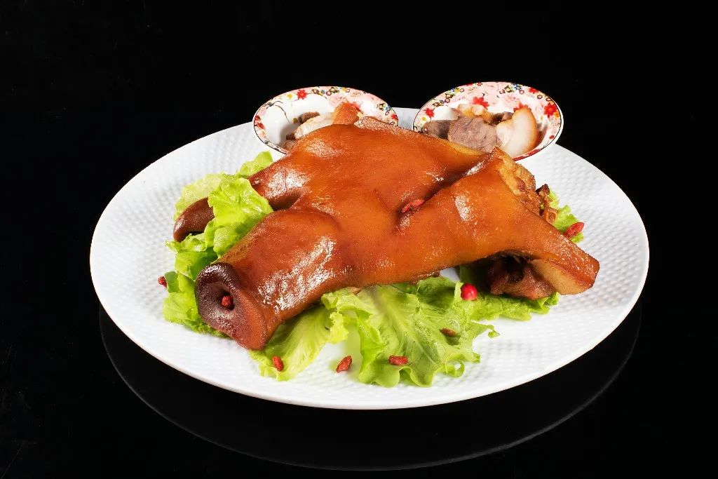 嘀嘀——今日白露，“贴秋膘专线”已开通，小伙伴们快上车！