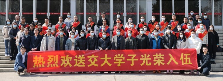 清华北大30名学霸参军入伍潜艇兵,北京六个学霸军人