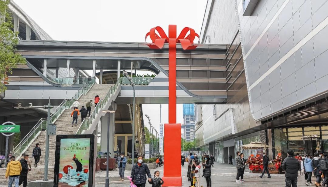 兄弟暗战：龙湖重庆天街谁是谁的对手