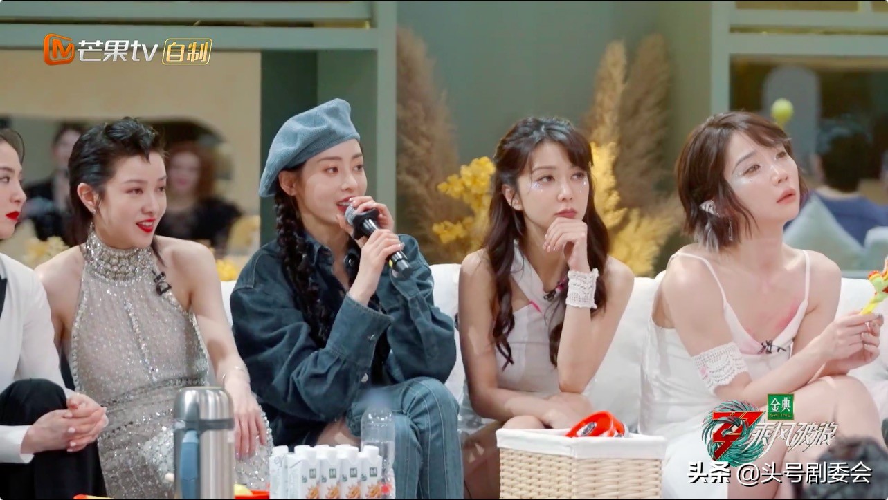 浪姐王心凌队长投票,王心凌和徐梦桃的金牌合影