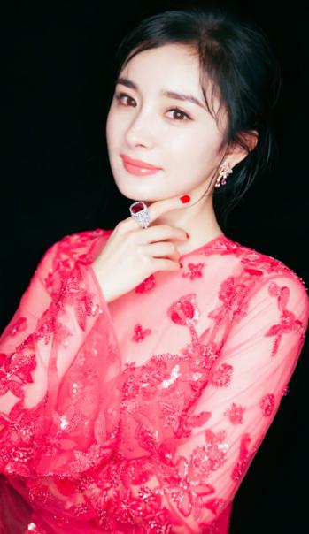 李冰冰的担心是对的，这场轰动饭圈的“网络*力暴**”，越来越疯魔了