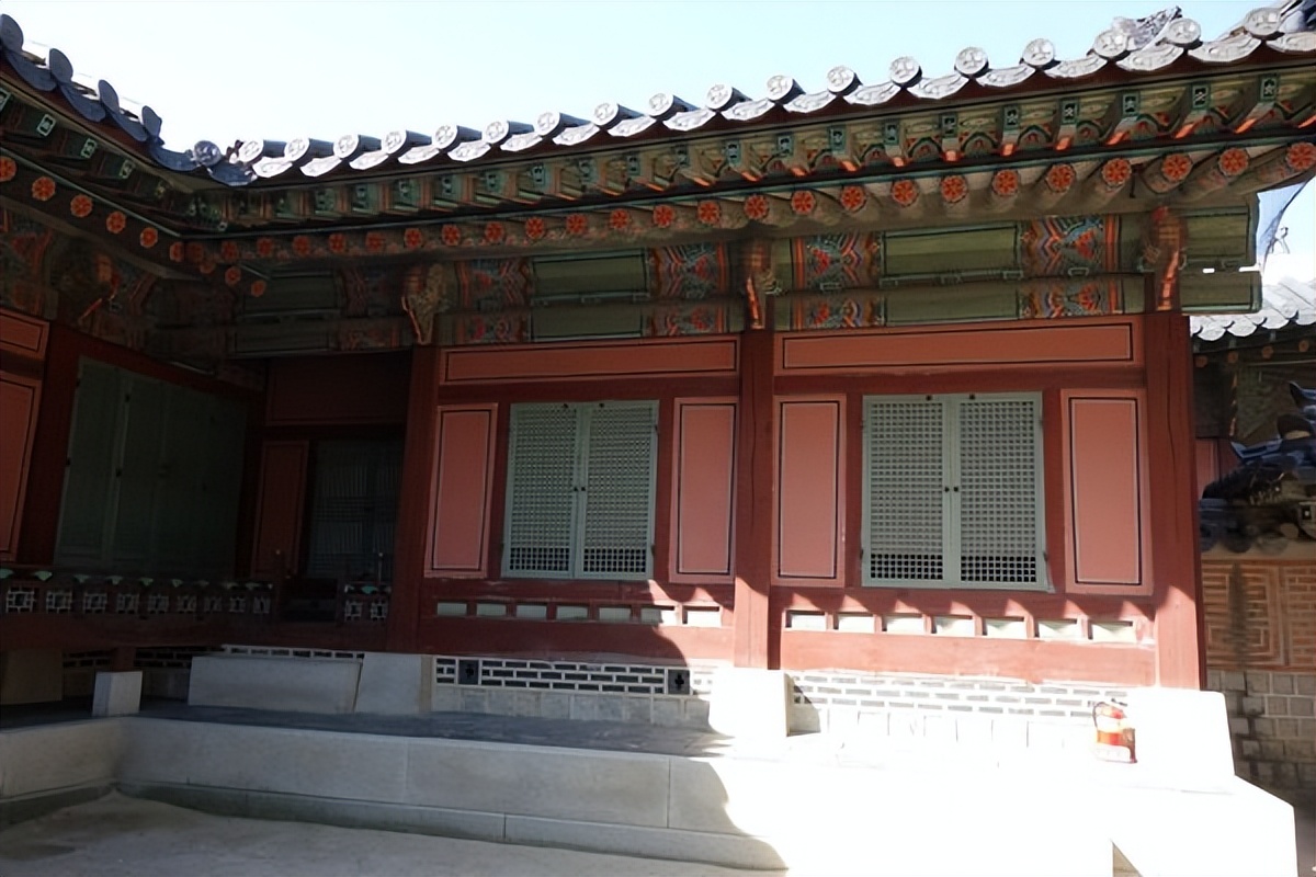 首尔景福宫游记,韩国景福宫和青瓦台在一起吗