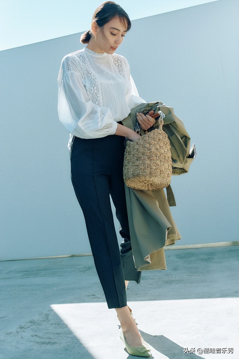 适合40-50岁高级感服装,成熟女性的春季服装