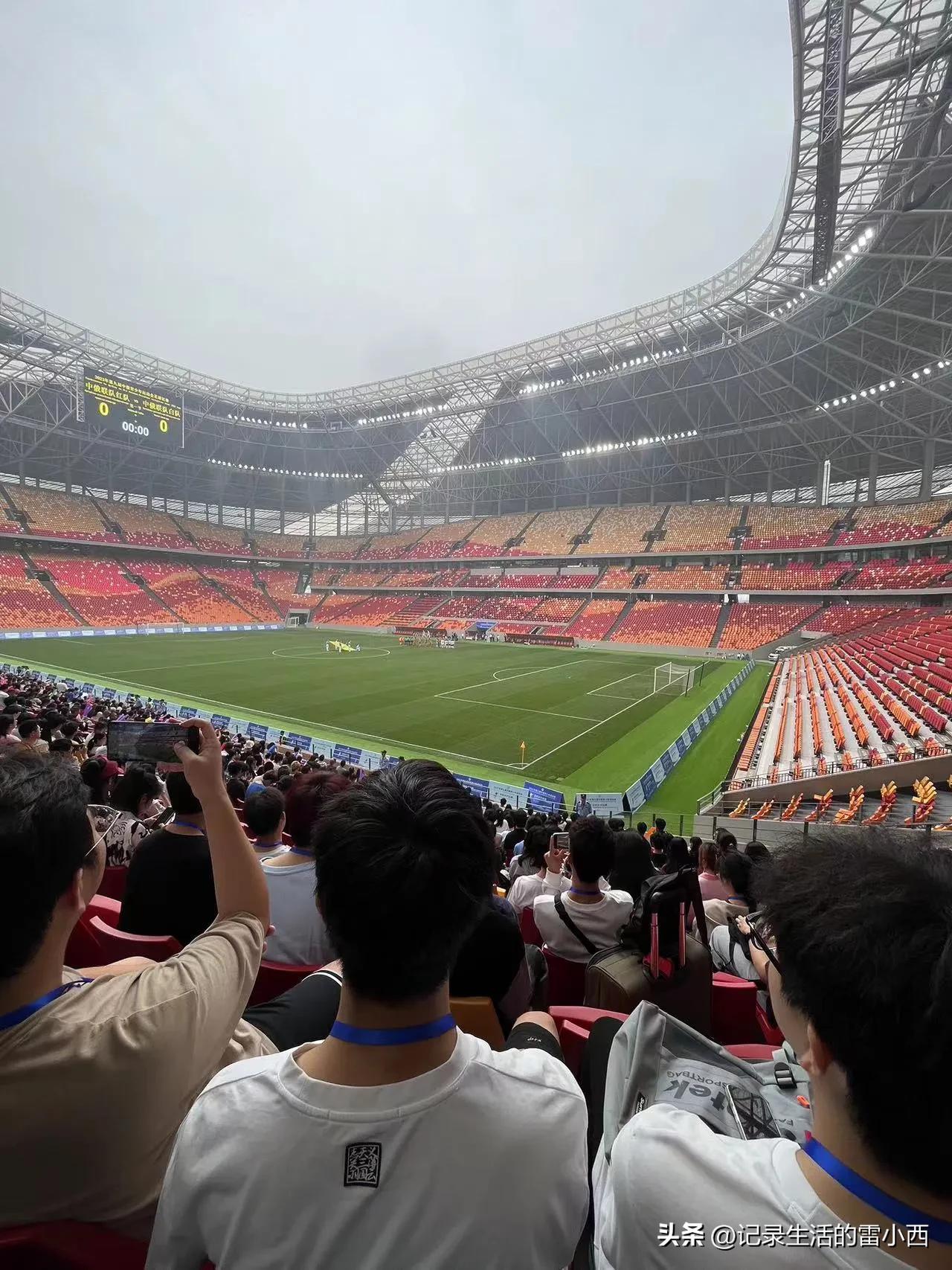 亚洲杯重庆龙兴足球场,能直接看到重庆龙兴足球场的地方