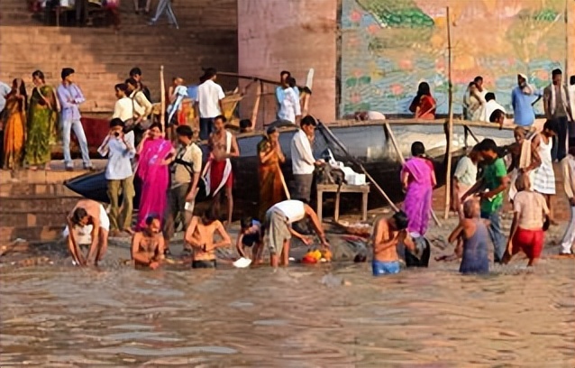 印度恒河夜祭旅游,恒河夜祭真实视频