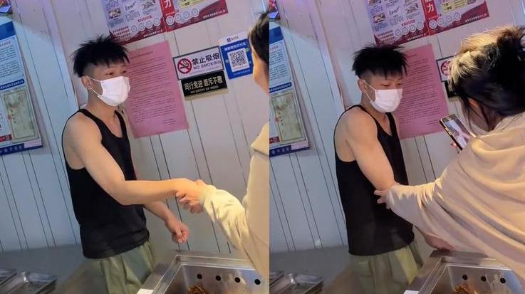 “卖惨”起效了?鸭头小哥直播卖货,开通打赏,满屏老母亲式关怀