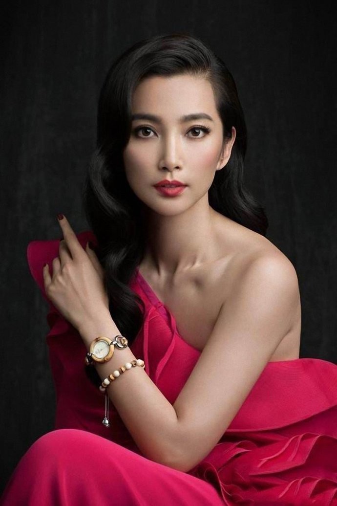 最敬业的十大明星拍吻戏不用替身,盘点拍戏不用替身的四位女明星