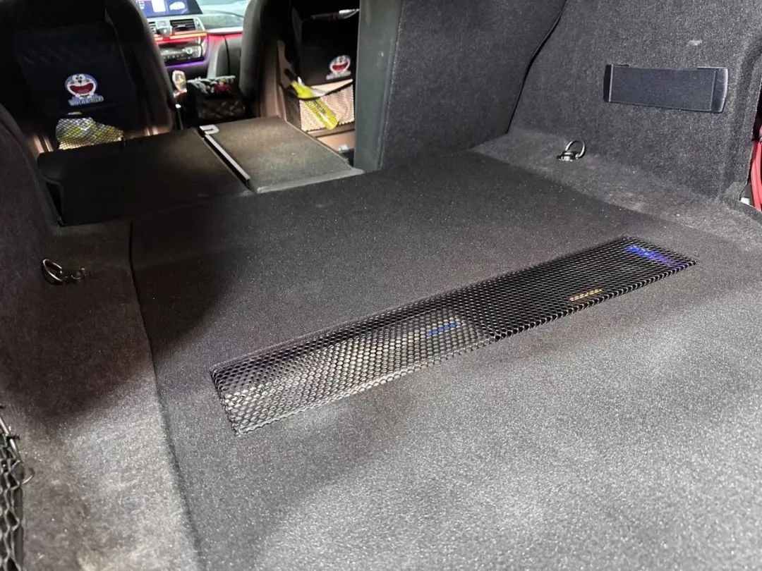 宝马3系提升豪华感,宝马3系升级蓝驱音响效果