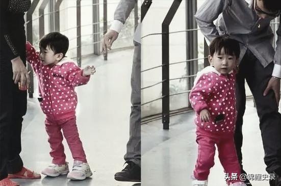 温州动车事故小伊伊被救过程,动车事故幸存女孩小伊伊