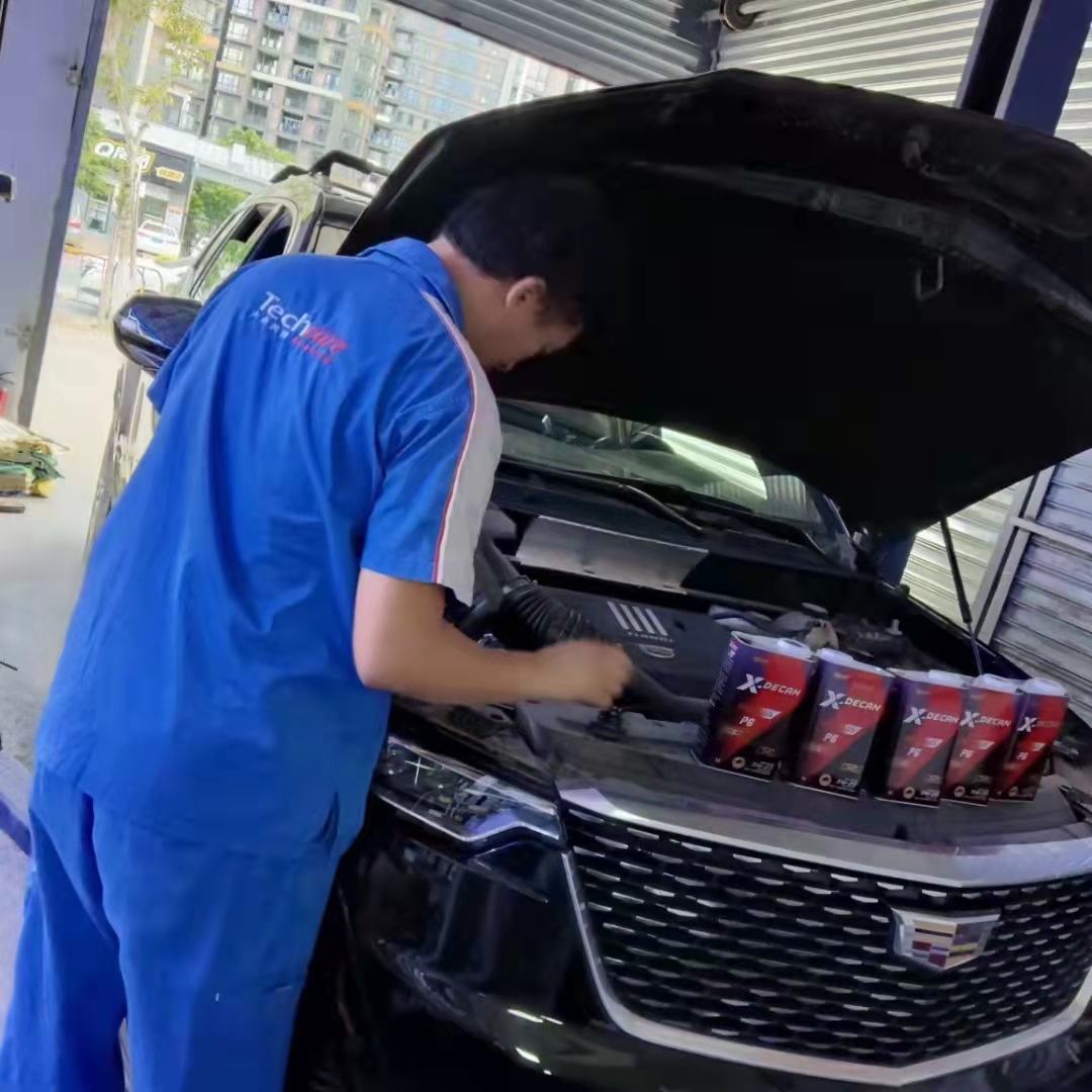 汽车开到半路没电怎么回事,汽车开到半路忘记加油了怎么办