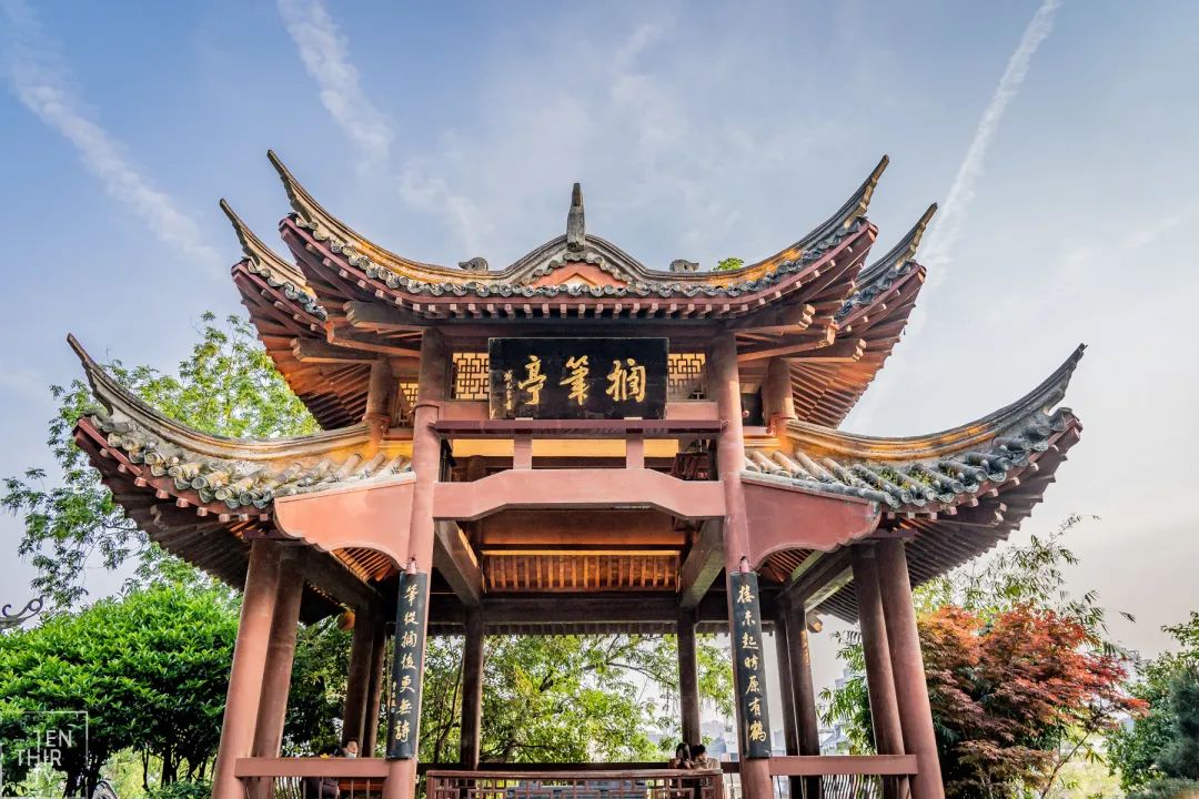 武汉人不去黄鹤楼免费吗,黄鹤楼武汉本地人免费吗