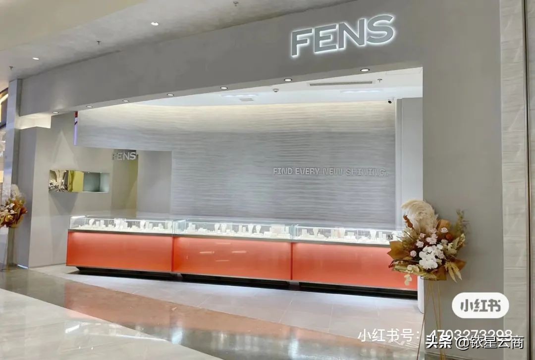 西南购物中心贵阳,新西南购物中心