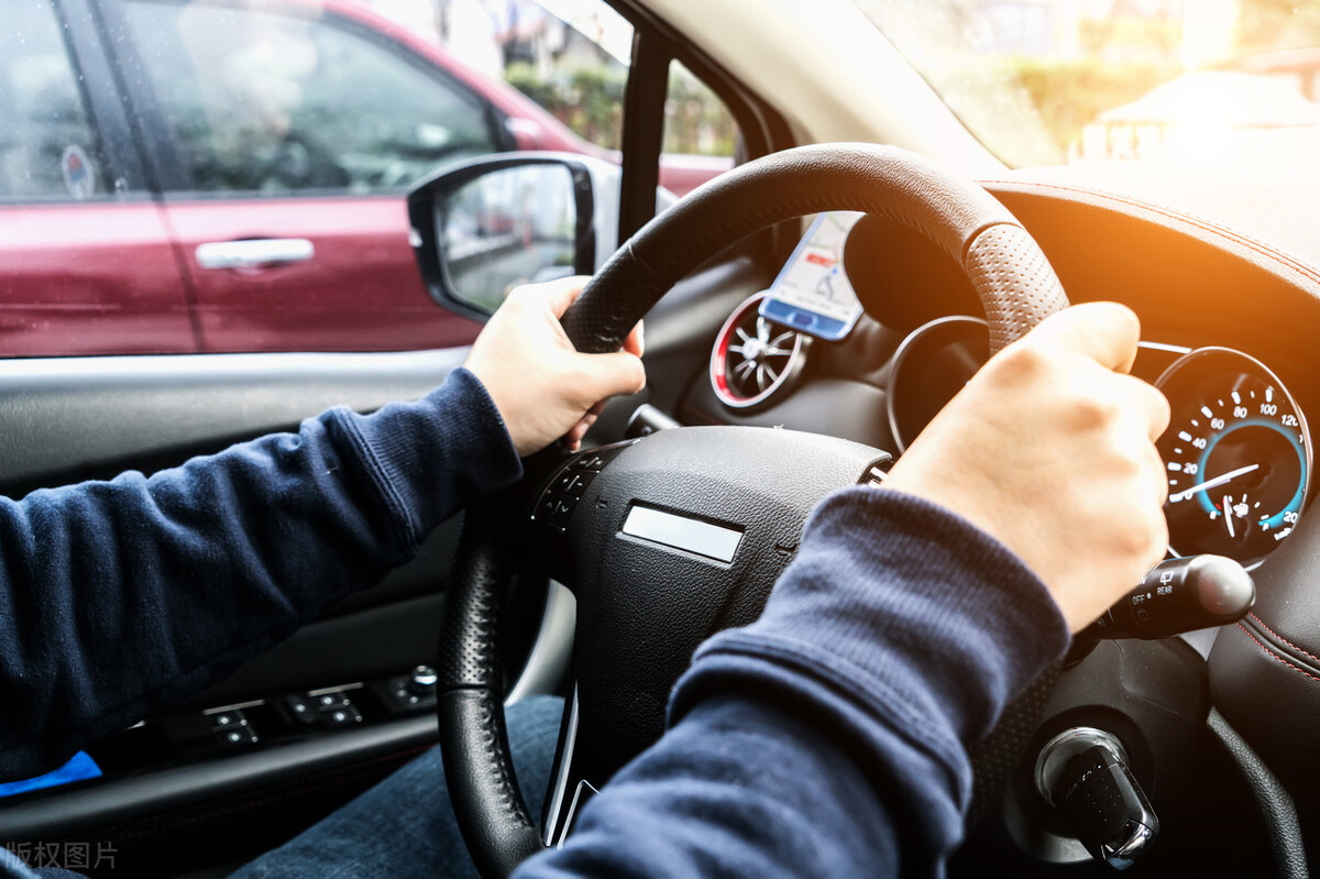 汽车降价刺激消费,刺激消费可以直接发钱吗