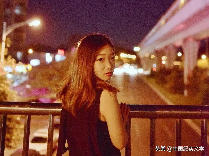 她大学毕业后沦为杀人犯，她说：我的贞操在网恋中发出痛苦*吟呻**