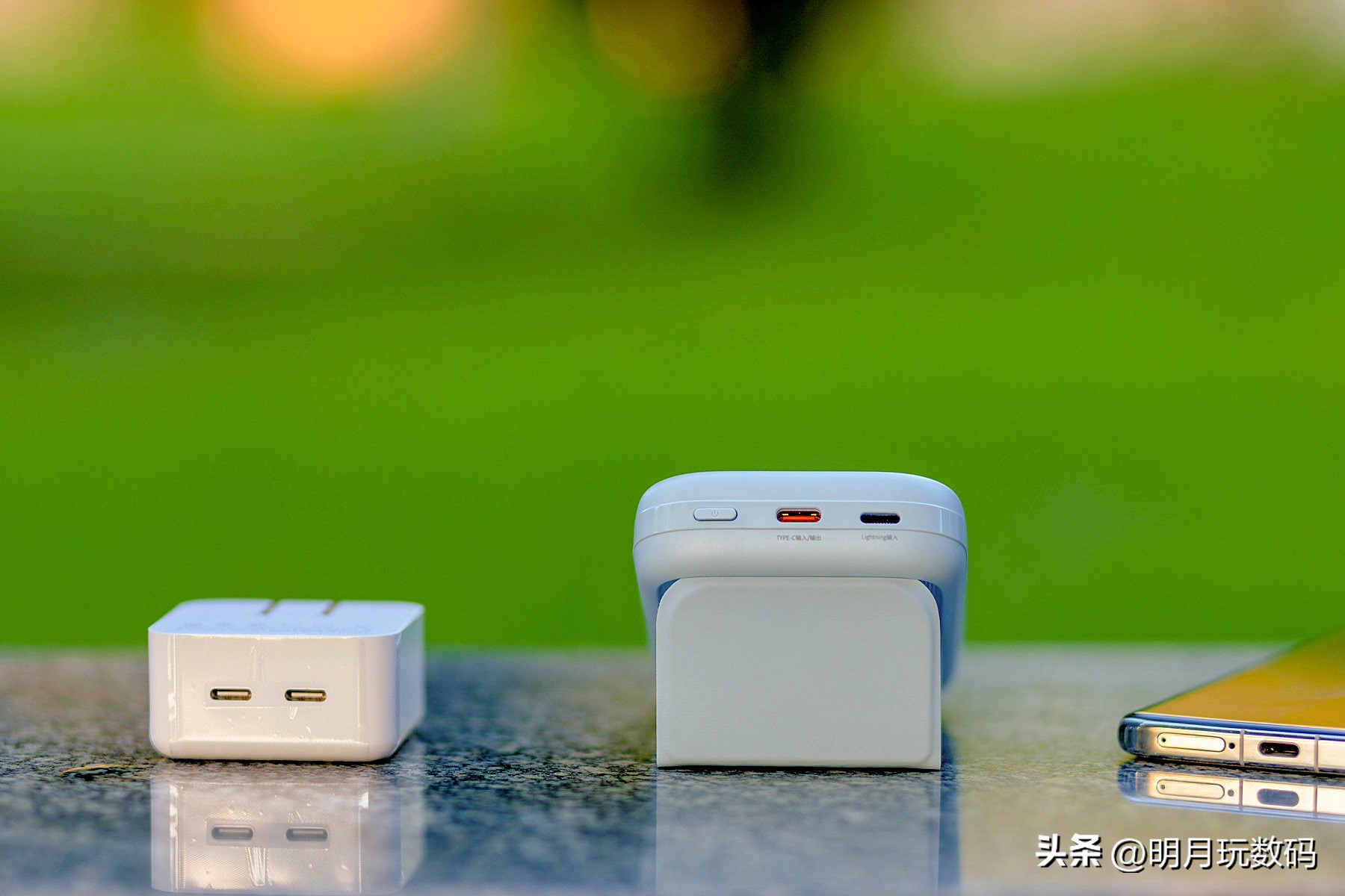 solove素乐充电宝10000毫安测评,素乐无线磁吸式充电宝