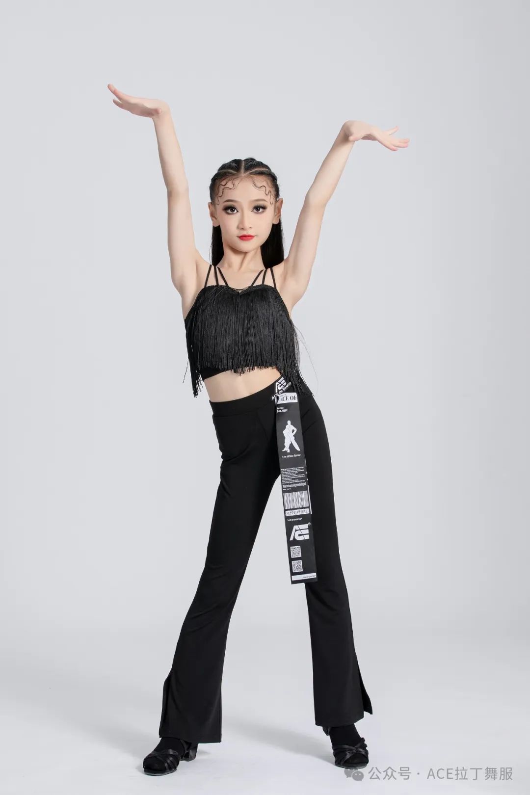 男孩学好拉丁舞,怎么学拉丁舞才好看还能连起来跳